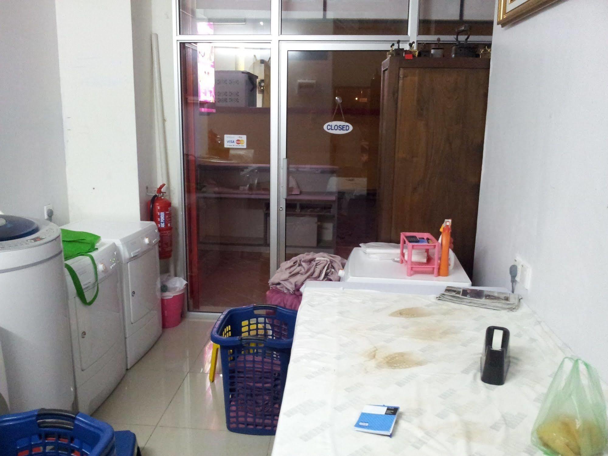 퍼링히 허리테이지 버짓 호텔 바투 페링기 외부 사진